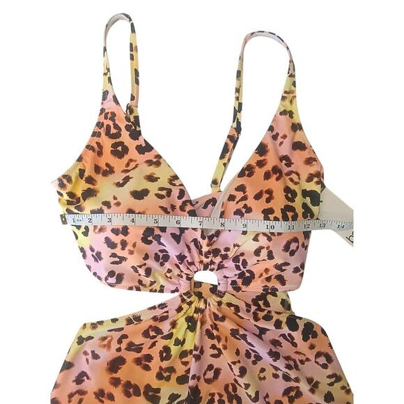 Bar lll Animal Print O-Ring Monokini Swimsuit Large Pink/Black/Yellow NWT - Picture 5 of 9
